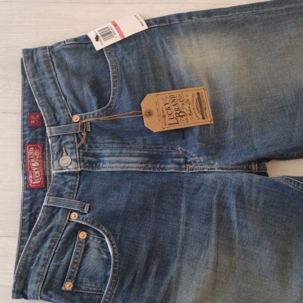 Lucky brand boyfriend cut 2/26